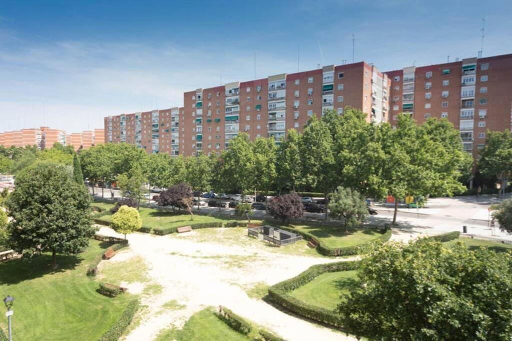 Las Retamas, Alcorcon Alcorcón Exterior foto