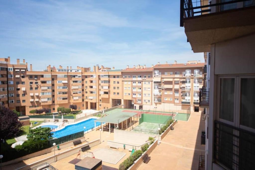 Las Retamas, Alcorcon Alcorcón Exterior foto